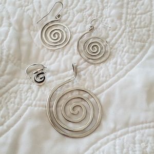 Spiral earrings, ring, pendant.